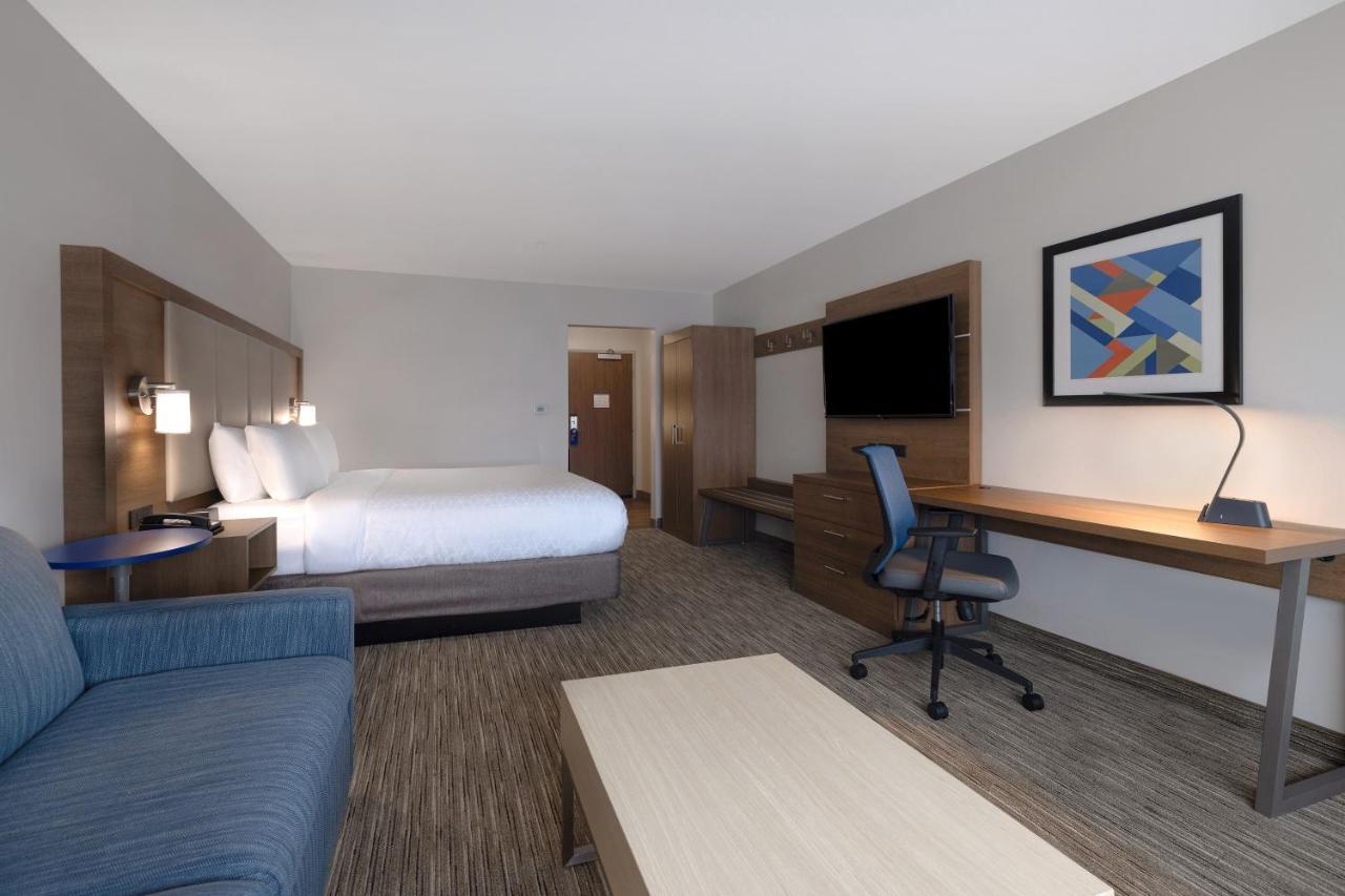Holiday Inn Express & Suites - Ann Arbor - University South By Ihg Exterior photo